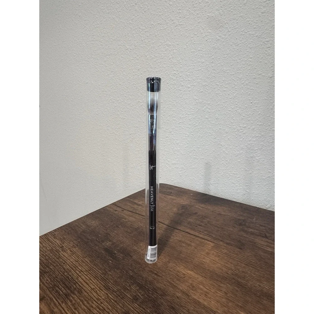 IT Cosmetics Heavenly Luxe Brush Black